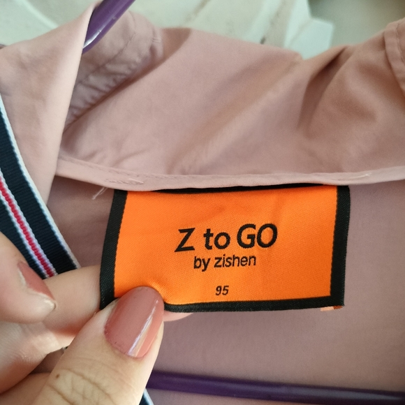 Pink Lightweight Windbreaker Jacket from Seoul - Picture 3 of 16